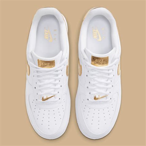 nike airforce weiß gold|air force 1 basketball shoes.